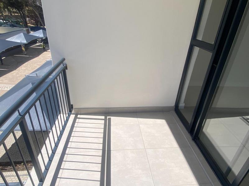 To Let 1 Bedroom Property for Rent in Richwood Western Cape